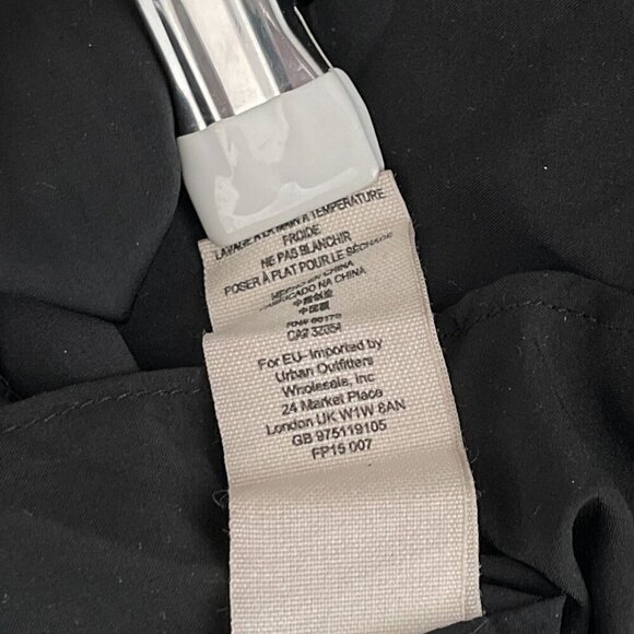 Jen's Pirate Booty for Free People Black Crochet Lace Romper Playsuit Women XS - Picture 10 of 15